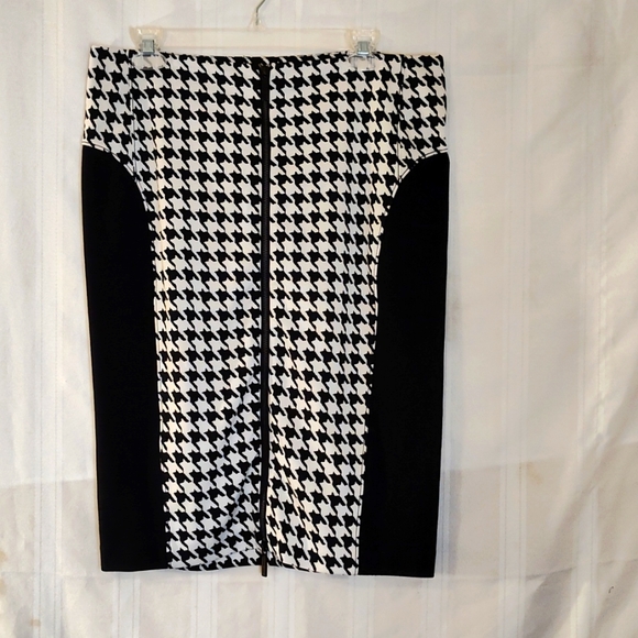 Michael Kors Dresses & Skirts - Michael Kors Skirt